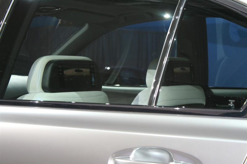 Illustration for article titled Subaru Legacy Concept: Fully Revealed With Details